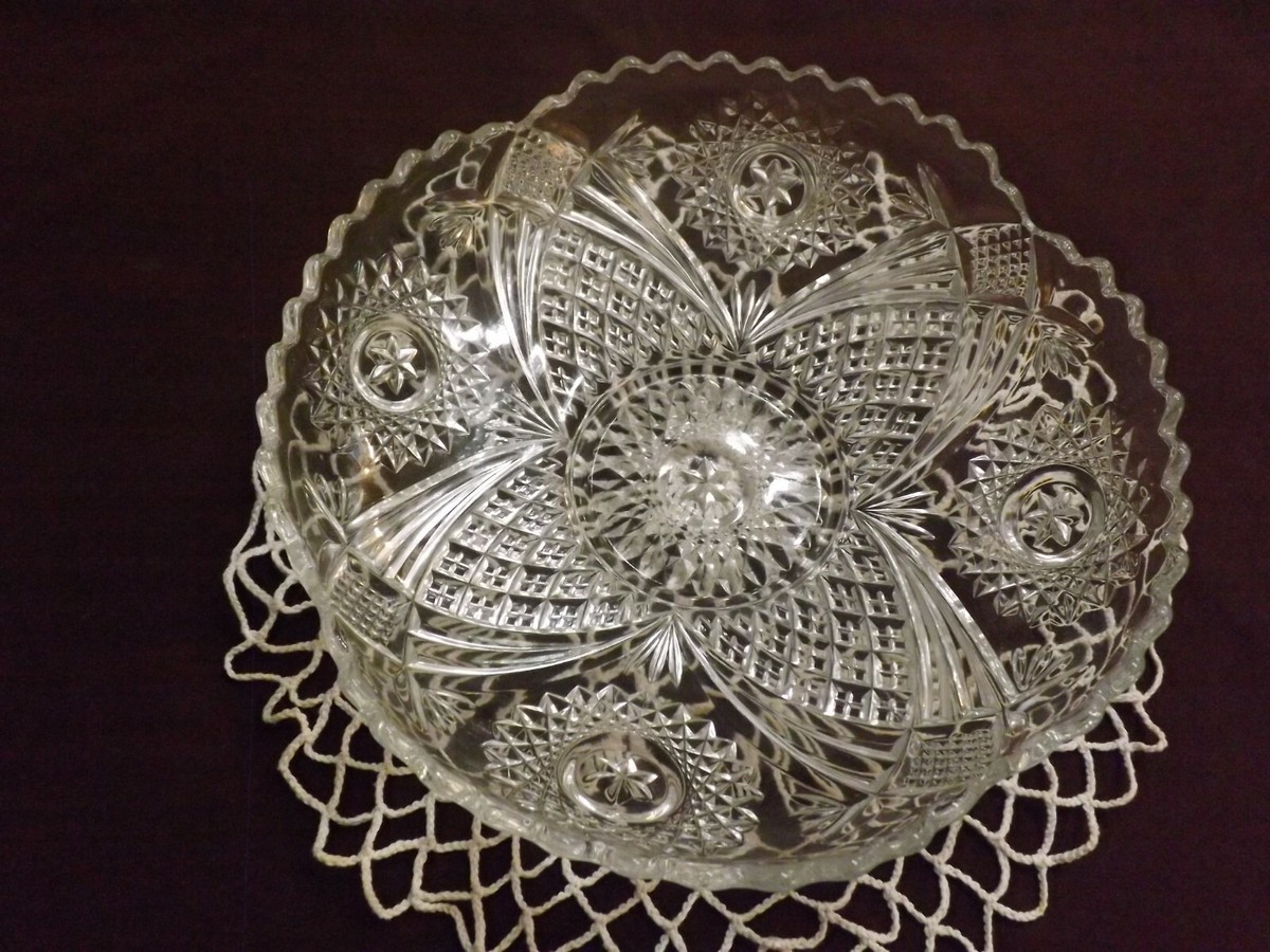 Brilliant Cut Crystal Bowl: Hobstar & Five-pointed Star  Beautiful Vintage 5 Point Star Bowl main image 2