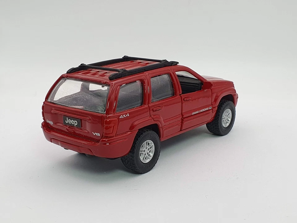 Jeep Grand Cherokee Maisto 1/43 Rosso - Immagine 3 di 4