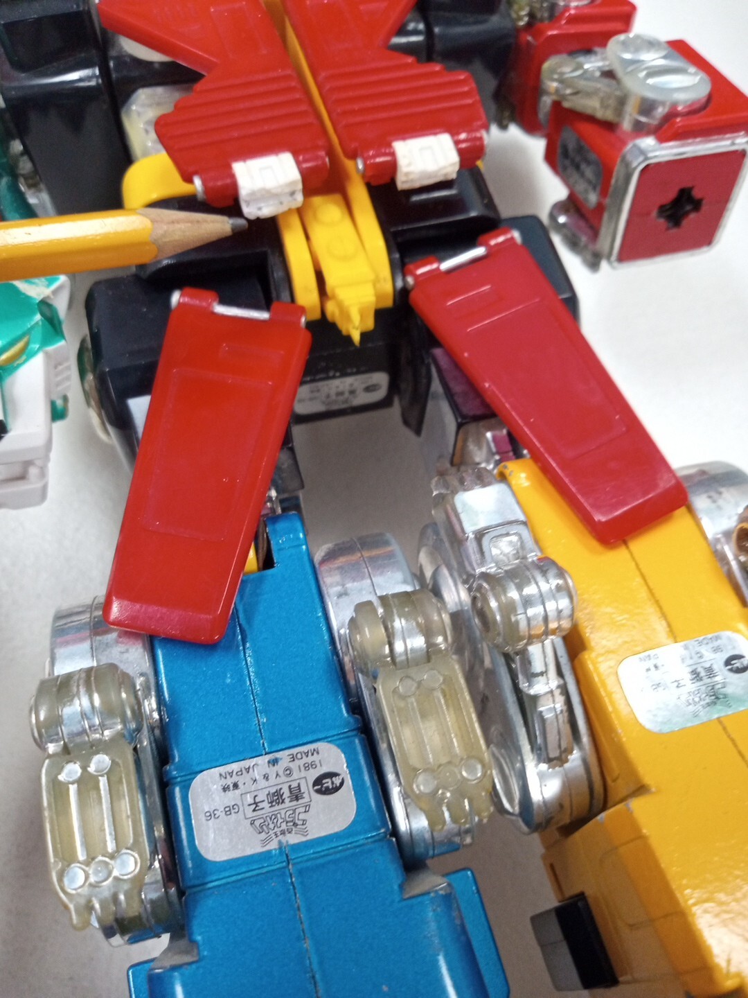 DIAMOND BELT VOLTRON Vintage Lion Force Die Cast Rare eBay