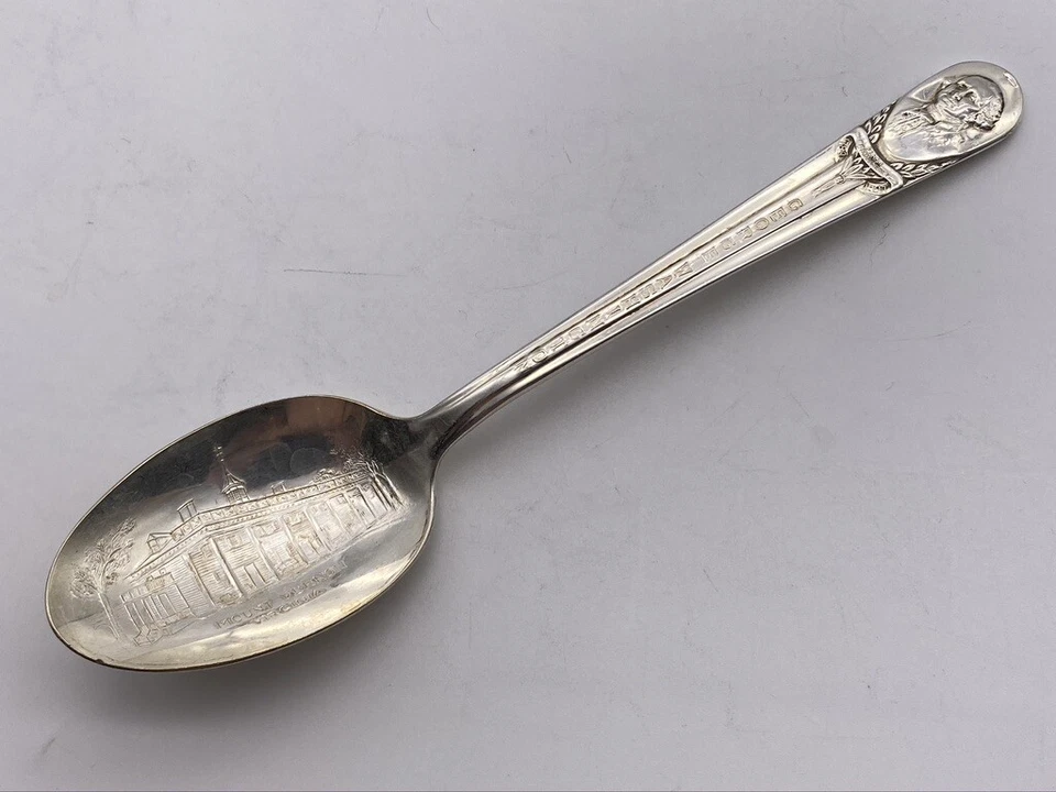 Cuchara de recuerdo vintage de 6" George Washington plateada Mundial Roger Mount Vernon Foto 2 de 4