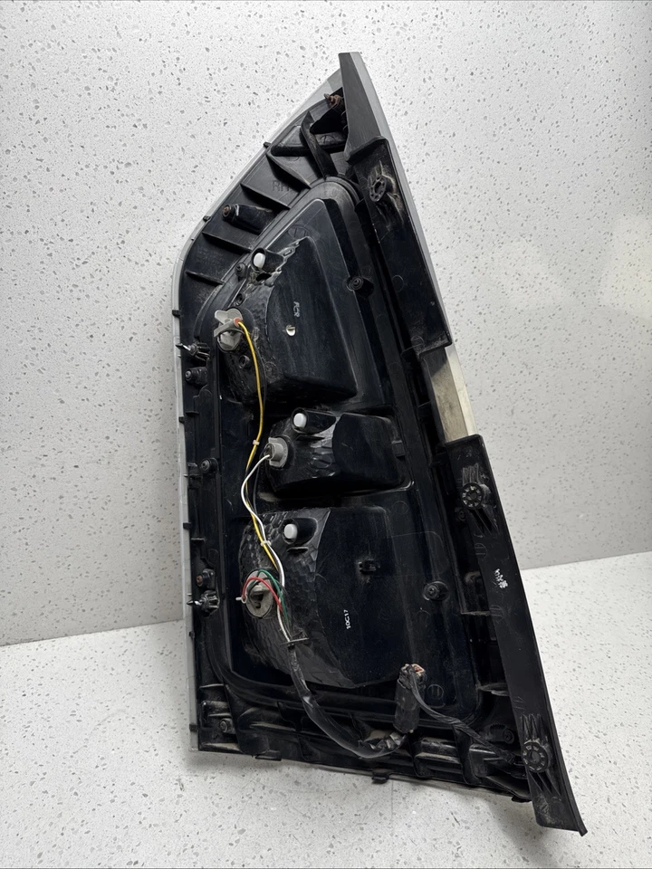 Luz trasera halógena izquierda OEM 2014 2015 2016 2017 2018 2019 Kia Soul LH Foto 4 de 4