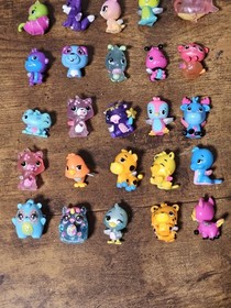 Lot of 30 Hatchimals Colleggtibles Assorted Figures Mixed Toys Collectibles EUC