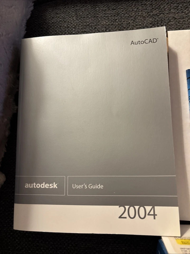 AUTOCAD ARCHITECTURAL DESKTOP 2004 BY AUTODESK, DISKS WITH BOX - Image 3 of 4