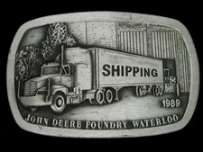 UB05126 VINTAGE 1979  JOHN DEERE FOUNDRY WATERLOO SHIPPING  BELT BUCKLE