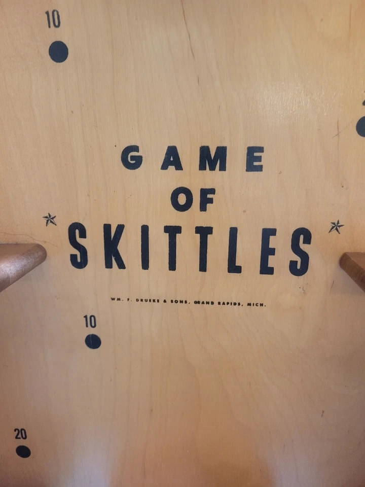 Vintage Wm. F. Drueke & Sons Wooden Game Of Skittles Wood Bowling Game Pins Tops - Image 2 of 4