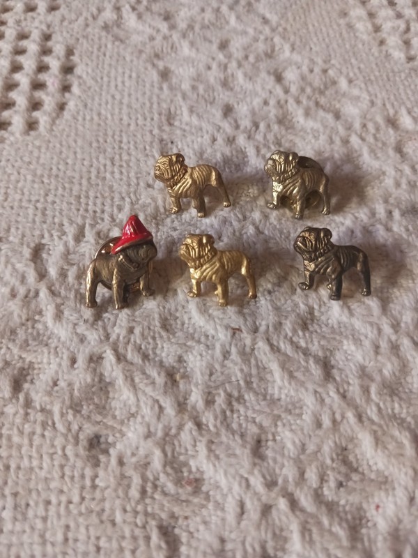 Vintage Lot Of 5 Mack Bulldog Hat / Lapel Pins