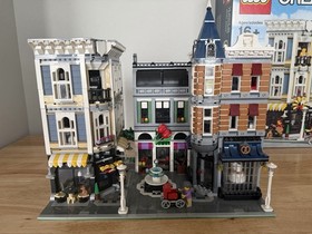 LEGO CREATOR: Assembly Square (10255)