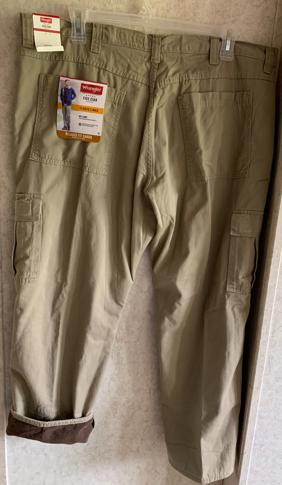 Wrangler Men's Pants Cargo Fleece Lined New Relaxed Fit Size 42 x 30 Insulated thumbnail 4
