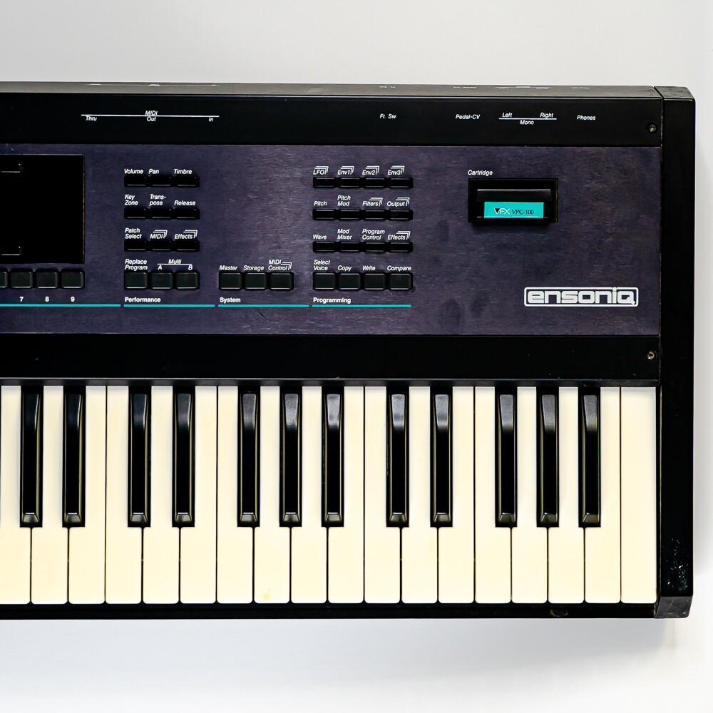 鍵盤楽器 Ensoniq VFX Ensoniq VFX Keyboard Synthesizer w/ VPC-100 Cartridge, Sustain and