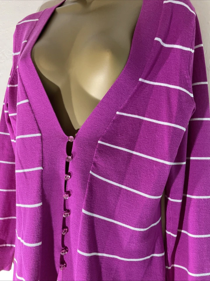 Cárdigan elástico para mujer Linea mediano rosa fucsia tejido fino manga larga cuello en V Foto 2 de 4