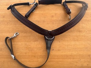 ELI MILLER Tooled Leather Dark Oil Breast Collar w Chrome ~ Trail Horse