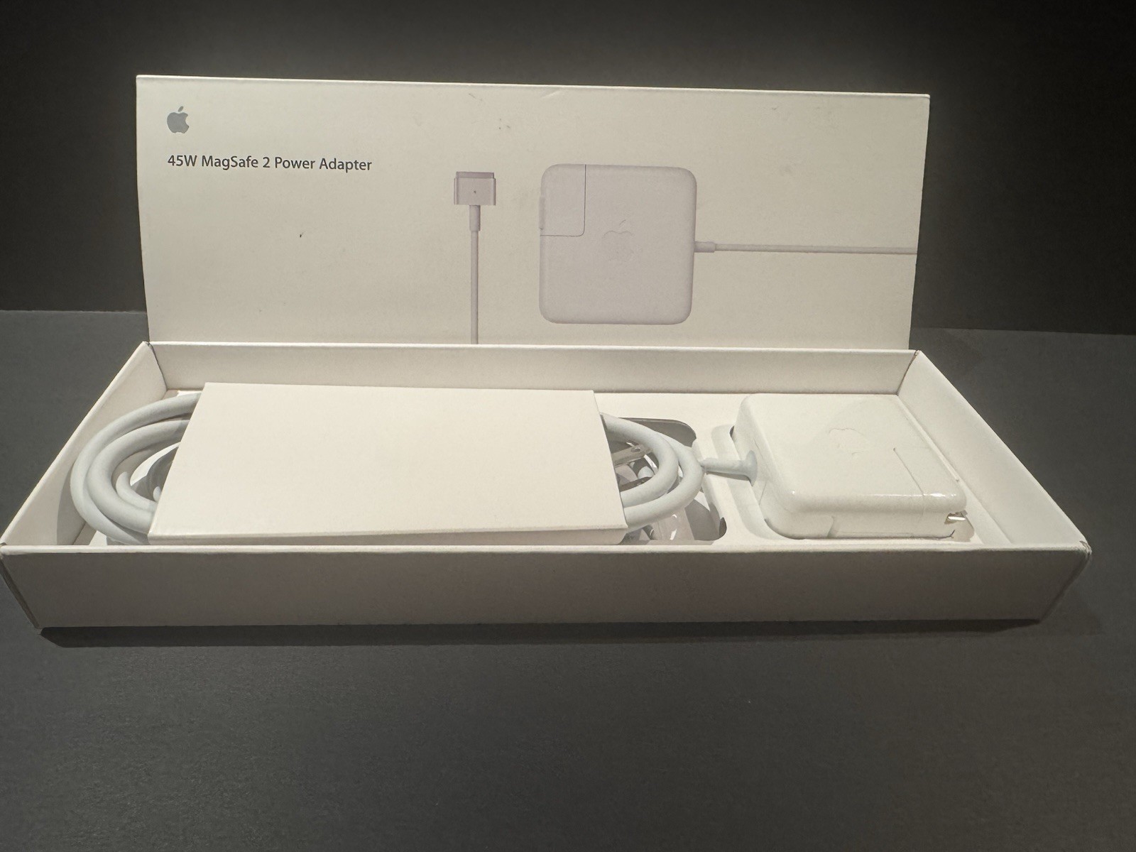 Apple 45W MagSafe 2 Power Adapter foto 2