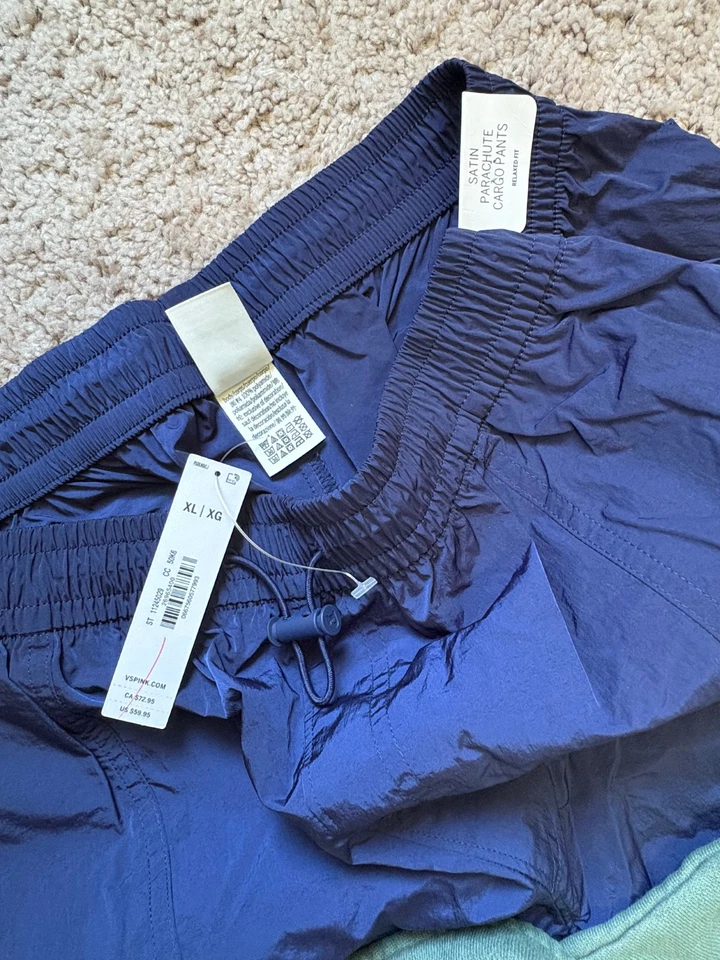 NUEVO CON ETIQUETAS ROSA VICTORIA'S SECRET 2 PIEZAS PANTALONES CARGO PARACAÍDAS CAMPUS POLO JERSEY - XL Foto 3 de 4
