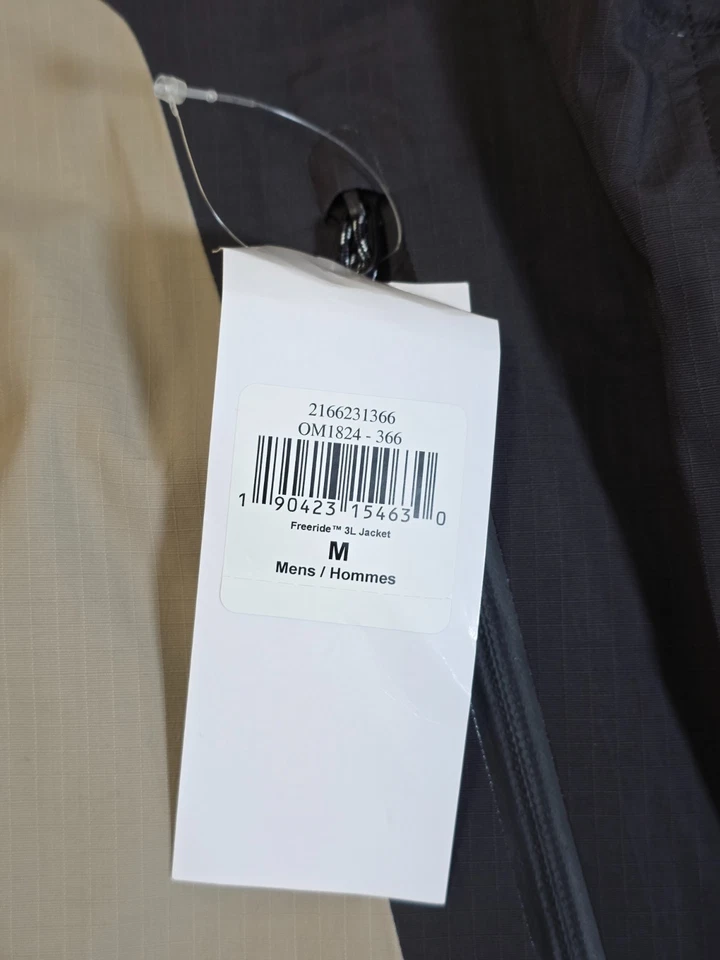 Mountain Hardwear Freeride 3l Jacket- Mens size Medium - Dryspell Recco Shell - Image 4 of 4