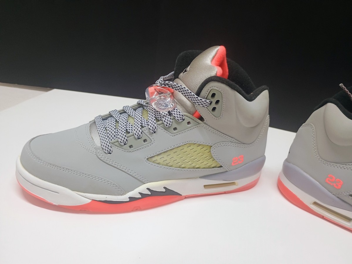 NEW Nike Air Jordan 5 V Retro Wolf Grey Hot Lava white SZ 8.5Y
