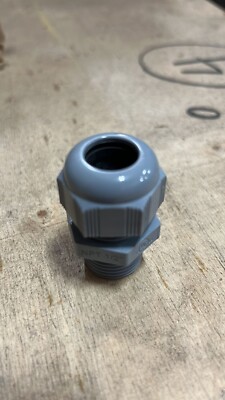 (x5) Thomas & Betts CC-NPT-12-G Liquid Tight Gray Grip Connector 1/2''