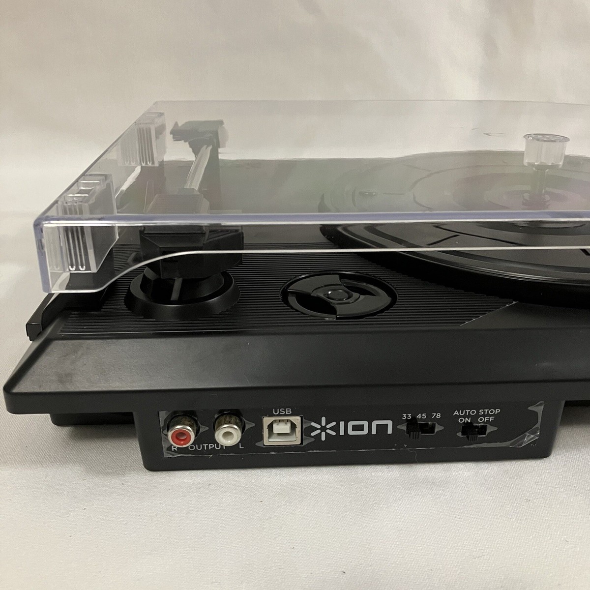 ION QUICK PLAY LP USB Powered LP-to-MP3 Turntable with