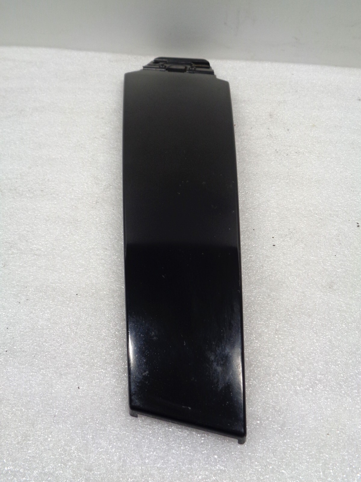 14-17 Maserati Ghibli Front Right Side Door Exterior Pillar Black OEM AK230933