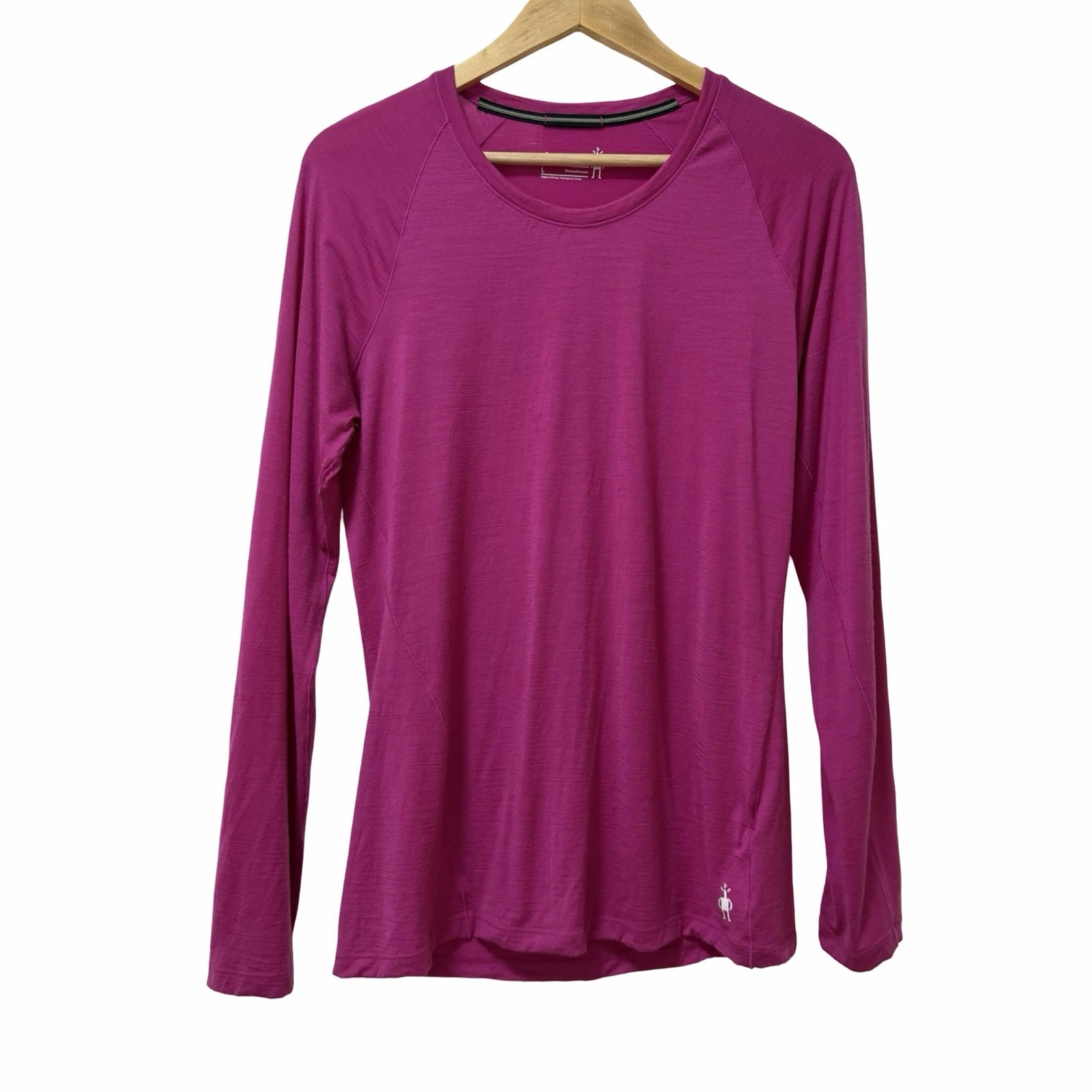 Smartwool Womens Merino 150 Wool Base Layer Top Size L Outdoors Layers FLAW
Opens in a new window or