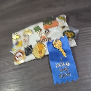 Kiwanis Inter. Lot of 13 Lapel Pins Vintage