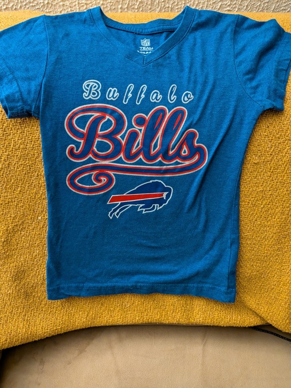 NFL Team Apparel Buffalo Bills Youth V-Neck T-Shirt Blue Red White Size 6/6X