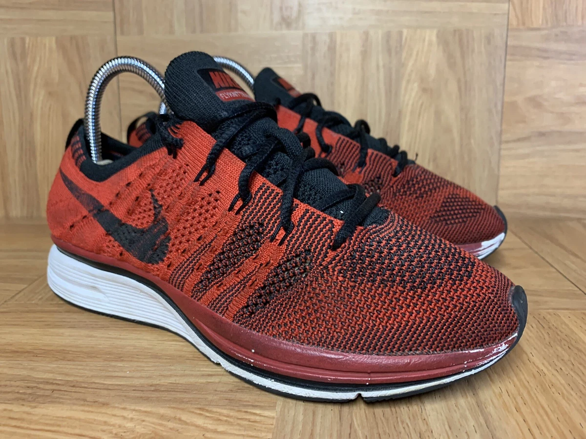 Flyknit trainer cheap university red