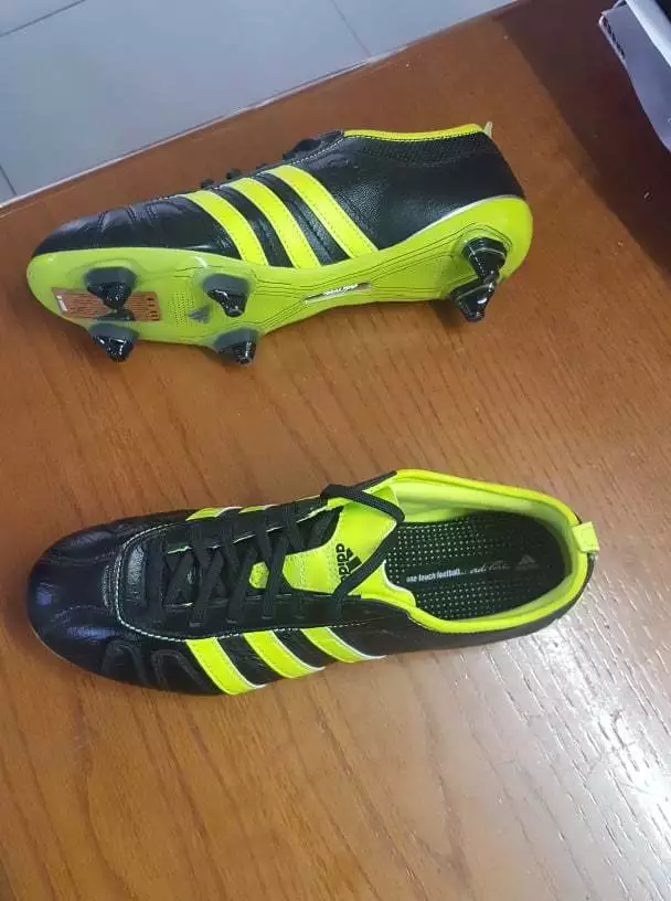 RARE FOOTBALL SOCCER BOOTS - ADIPURE IV TRX SG - BLACK LEATHER | eBay