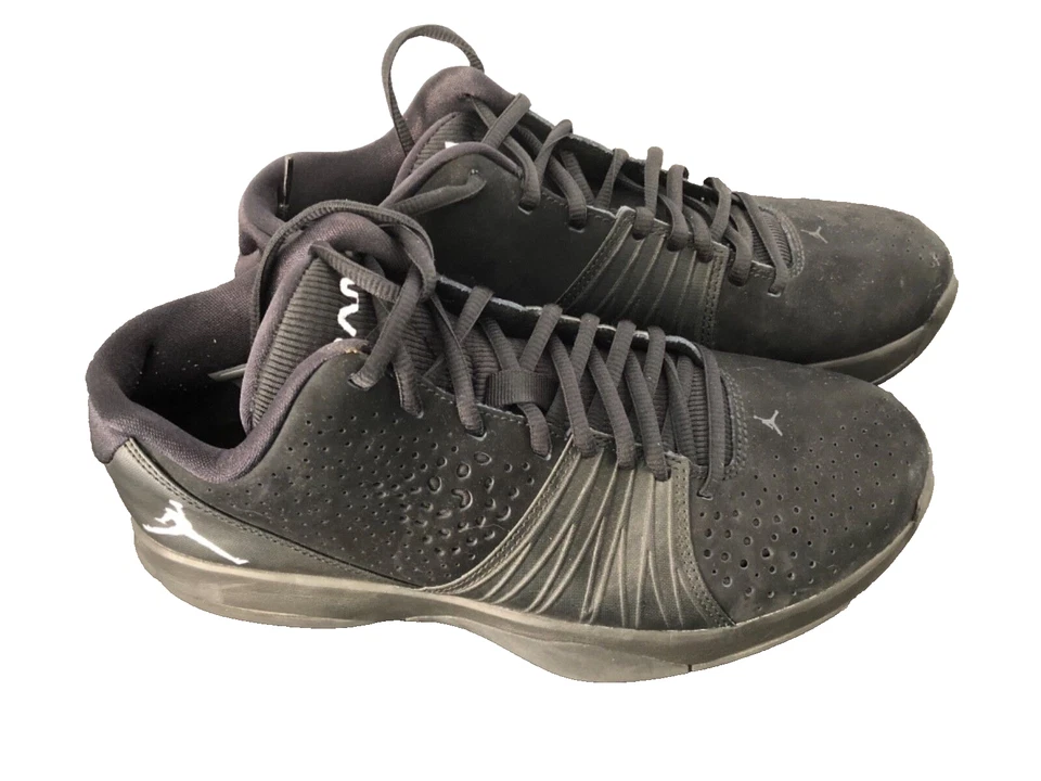 TÊNIS MASCULINO JORDAN FLIGHT 4 PRETO/PRETO/PRETO 921196-010 VAREJO US$ 140,00 - Imagem 3 de 4