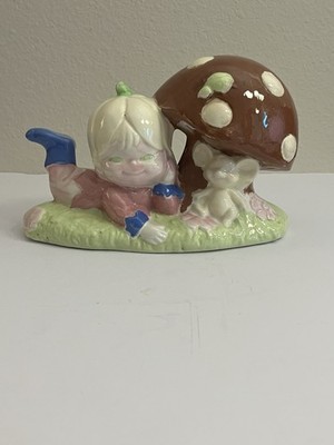 Vtg 70s Garden Pixie Mushroom Mouse Ladybug Handpaint Plaster Ceramic Statue E-6
