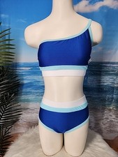 Nwt Cupshe Womens Two Piece Swimsuit Size Medium Textured Blue  White Colors.