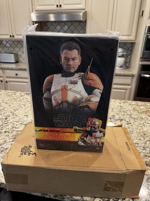 Hot Toys Commander Cody MMS524 Star Wars Episode III 1/6 Scale Figure NIB
