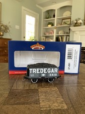 OO Bachmann 37-158A 8 Plank Fixed End Wagon BR Grey - 
