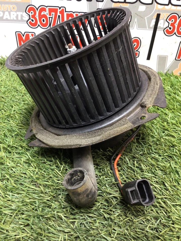 ✅ Motor de soprador 2009 CHEVY EXPRESS 2500 PN: 700067 FABRICANTE DE EQUIPAMENTO ORIGINAL - Imagem 3 de 4