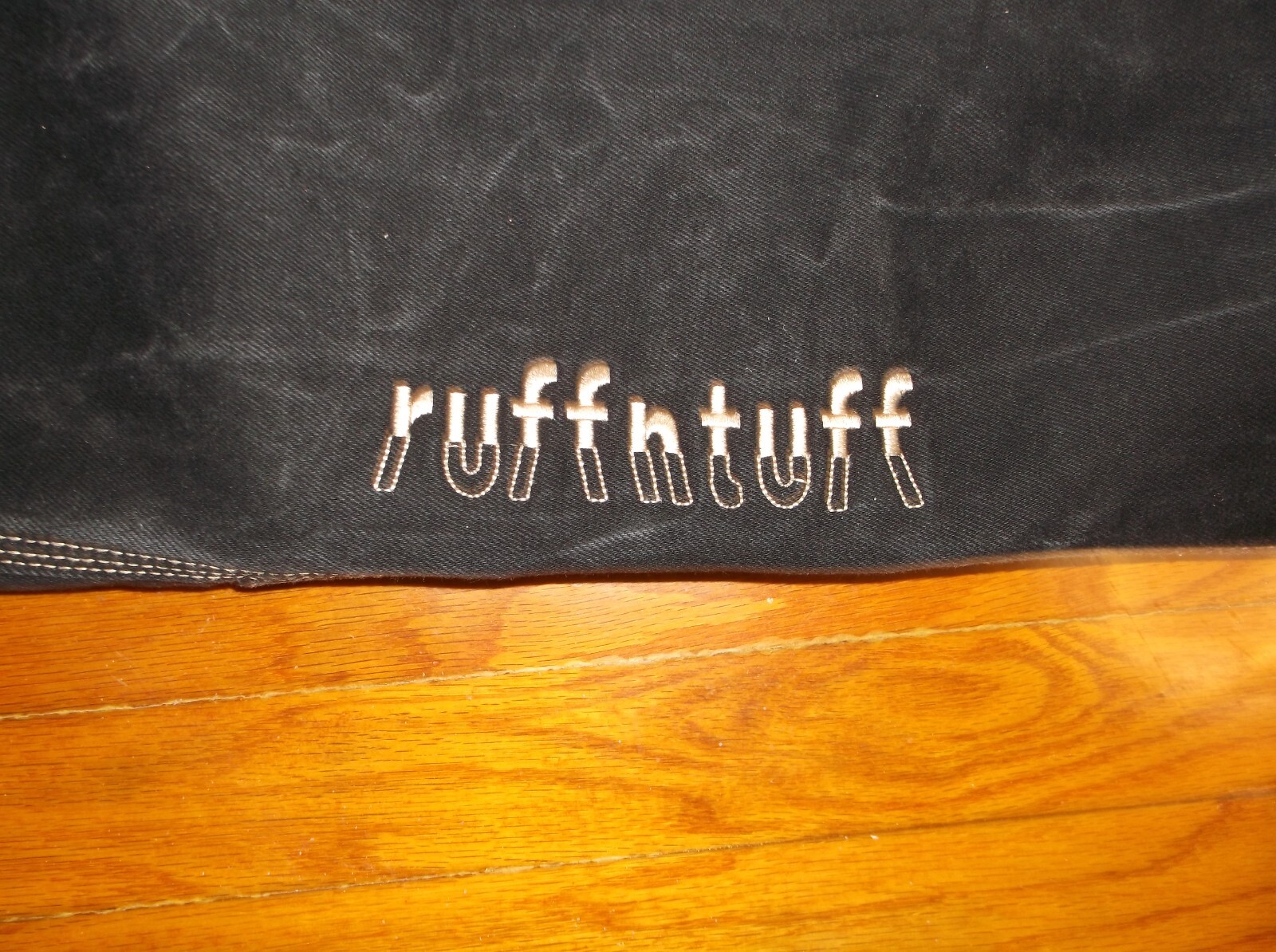 Picture 2 of 6
