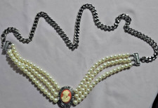 Vintage Tawaiin Faux pearl and cameo chain belt adjustale 35"