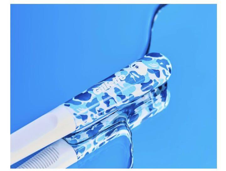 A BATHING APE BAPE x Gillette collaboration RAZOR SET
