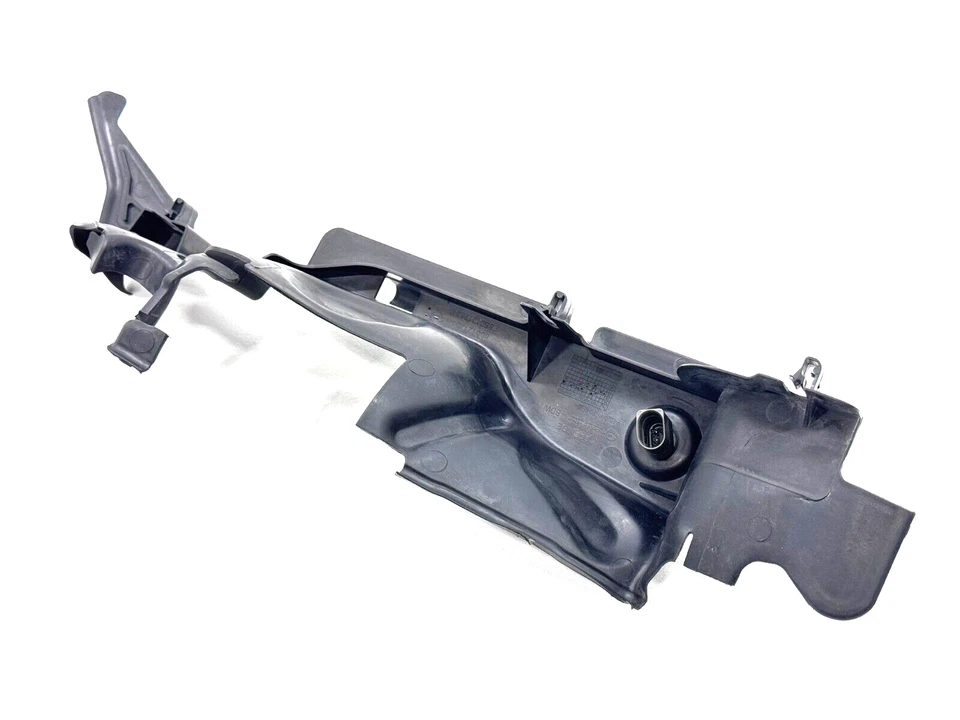 AUDI TT 2016-2023 SOPORTE RADIADOR LADO CONDUCTOR IZQUIERDO DEFLECTOR AIRE CUBIERTA CONDUCTO OEM Foto 3 de 4