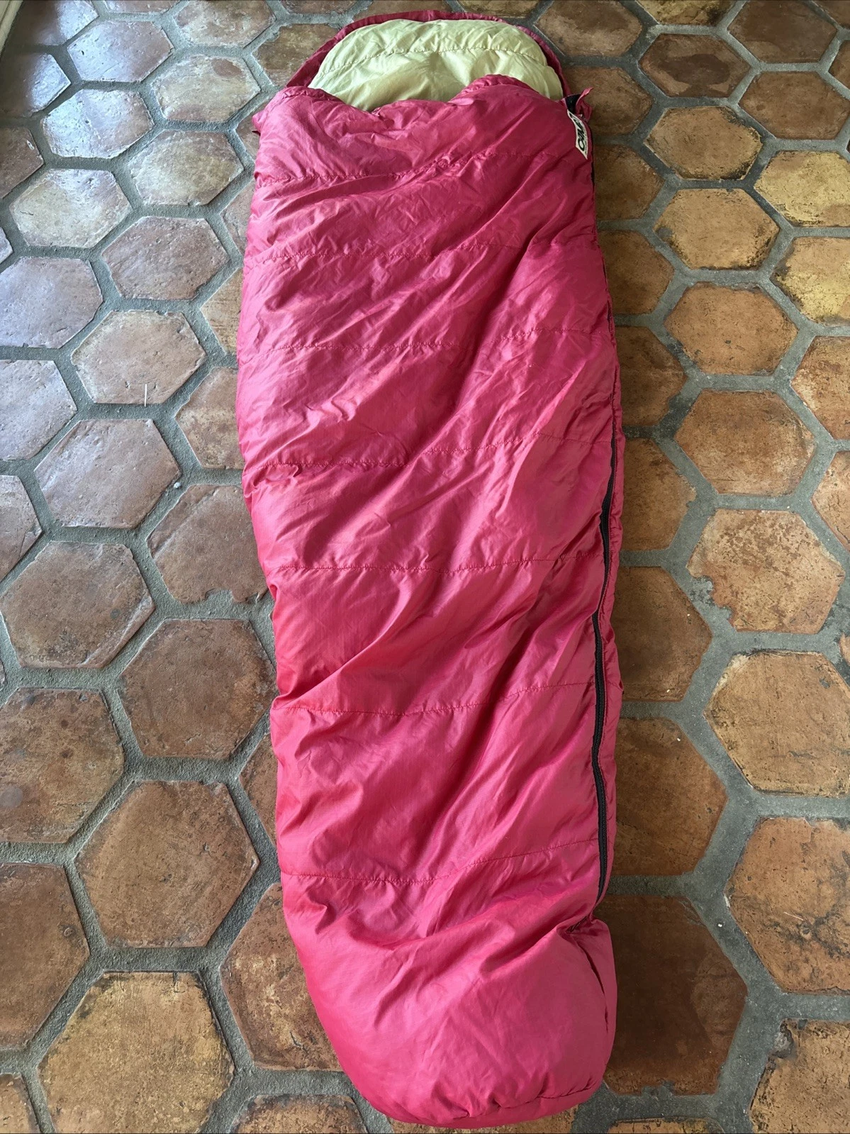 Vintage Camp 7 Boulder CO Backpacking Camping Down Sleeping Bag 6 Feet Mummy Red
