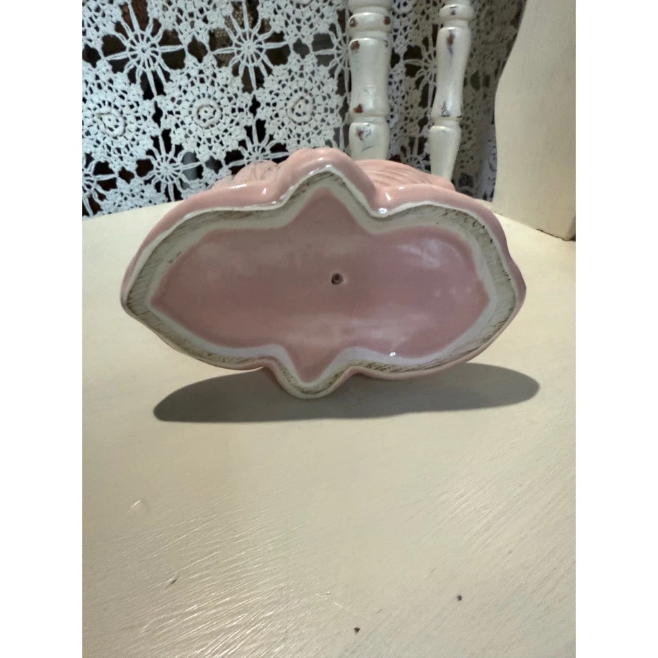 Florero vintage de cerámica rosa con flores de tulipán de mediados de siglo decoración moderna Foto 4 de 4