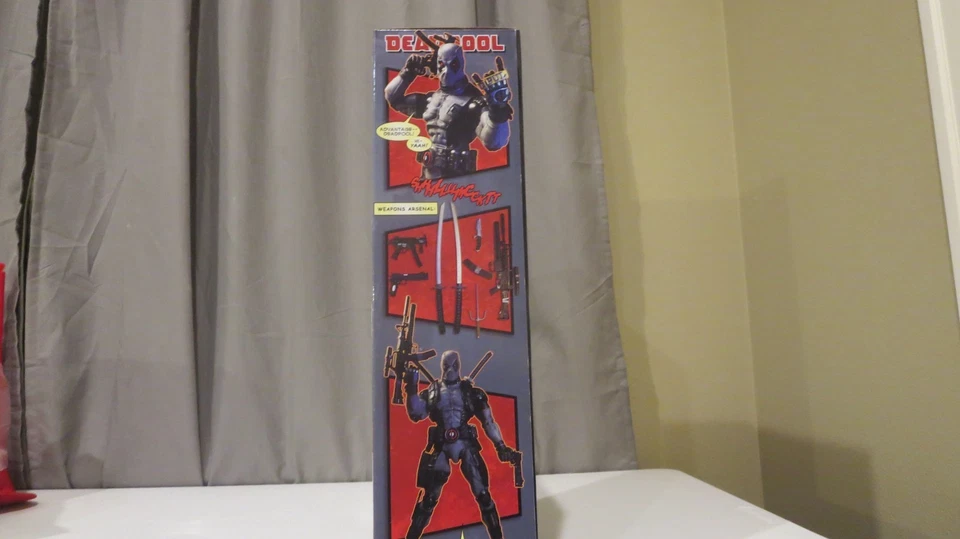 Figura de acción NECA Marvel escala 1/4 Deadpool 18 pulgadas gris factor X Foto 3 de 4