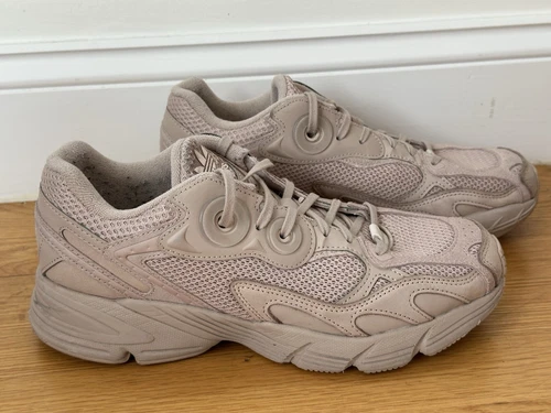 Adidas, Womens Astir Low Wonder Running Shoes, Taupe, Size 8 - Picture 2 of 8