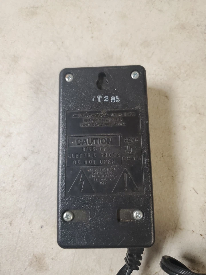 Radio Shack Archer VHF/UHF/FM power supply for amp 15-1108 AC Plug In Coax Cable - Image 3 of 3