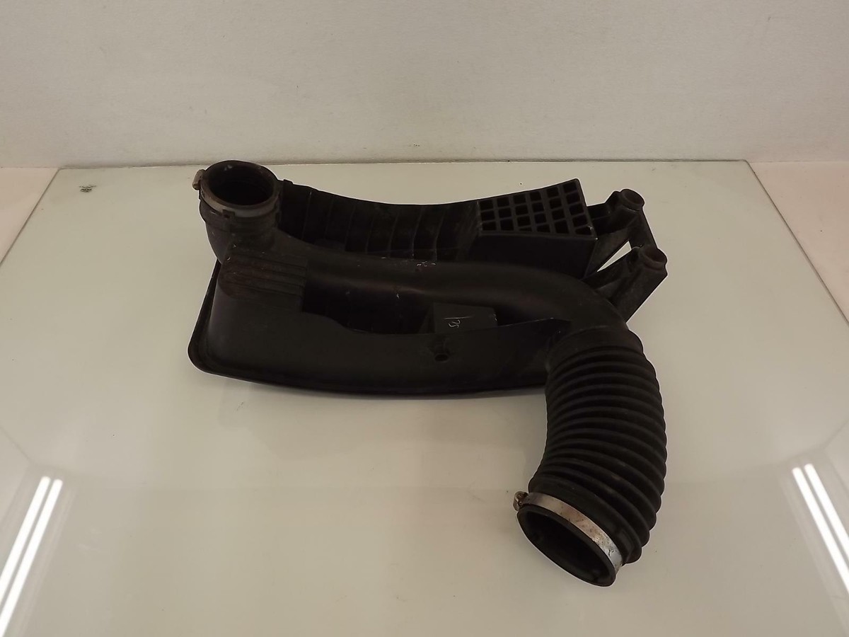 11 CHEVY EQUINOX 2.4L Fuel Air Cleaner Resonator Box Hose