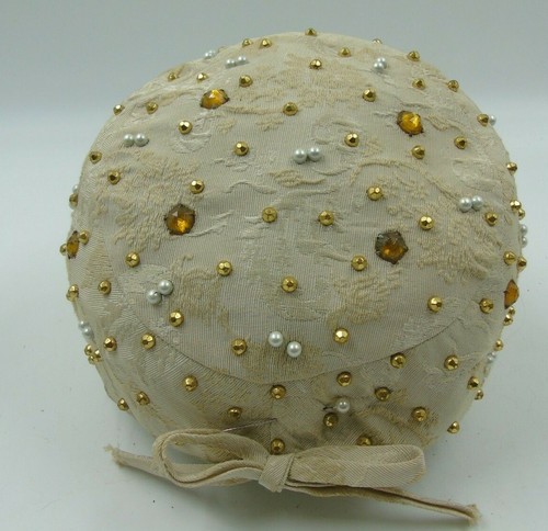 Sombrero de mujer Norman Durand vintage beige crema marfil joyas cuentas - Imagen 5 de 11