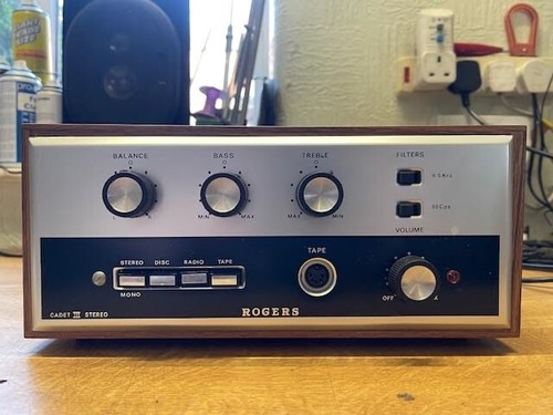 ROGERS CADET III Stereo Valve Amplifier. VGC. Working but Hum on Right Channel. - 第 1/9 張圖片