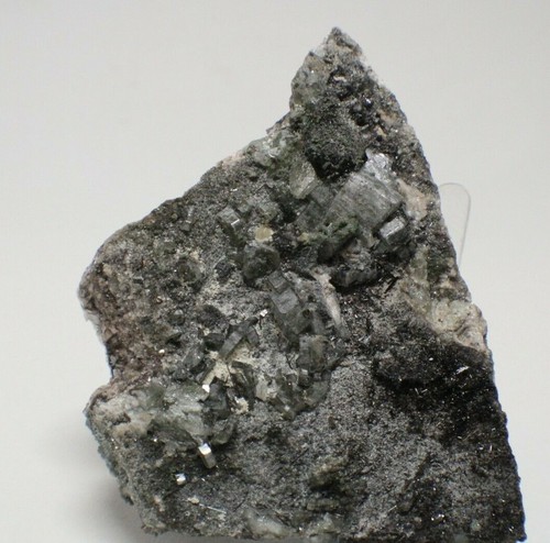 APATITO TURMALINA ARSENOPIRITA MOSCOVITA Panasqueira PORTUGAL MINERAL 9x7x3 K12 - Imagen 2 de 6