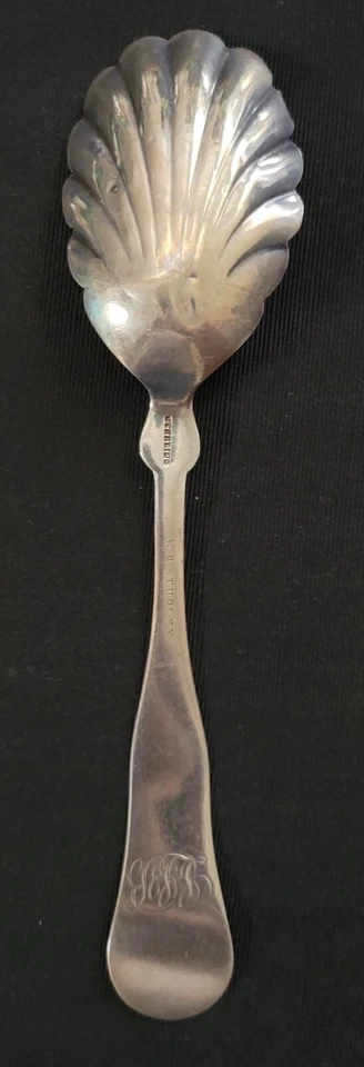 W.B. STUDLEY 1840"s American Fiddle Back Sterling Silver Sugar Shell Spoon - Image 2 of 4