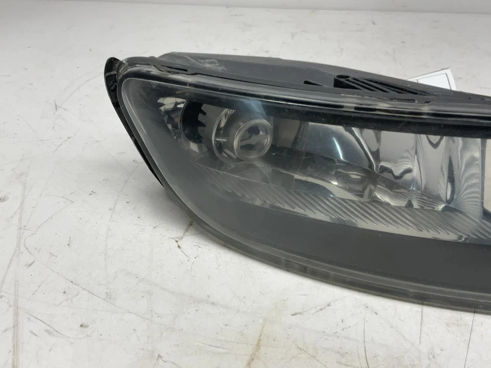 Faro antiniebla derecho/pasajero Porsche 911 997 2005-2008 99763108204 92151 Foto 2 de 4