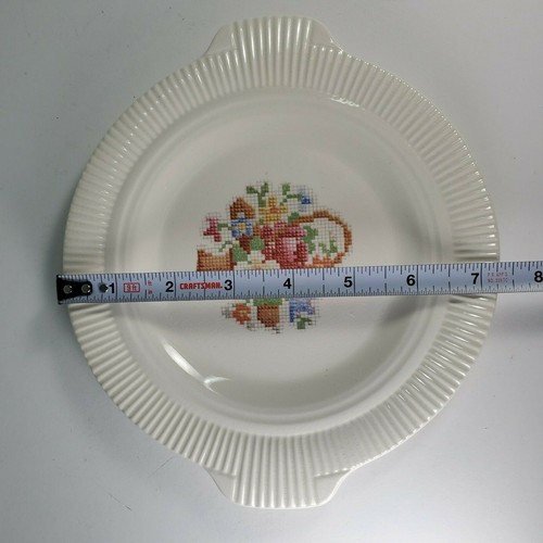 Vintage Ivory Stitch Style Floral Basket PP Handle Plate Salem China Co.USA - Imagen 7 de 9