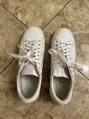 nike white lace sneakers